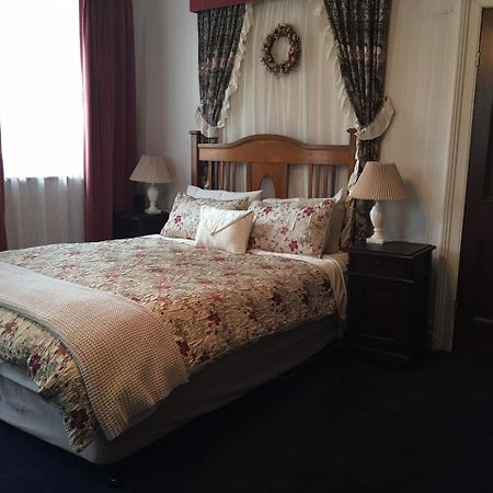 הובארט Undine Colonial Accommodation מראה חיצוני תמונה