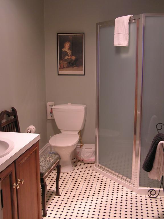 הובארט Undine Colonial Accommodation חדר תמונה